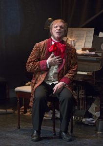 Eddie Korbich as Wagner © Carol Rosegg