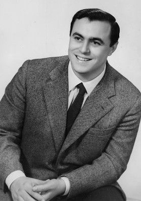 Pavarotti in 1962 at the age of 27